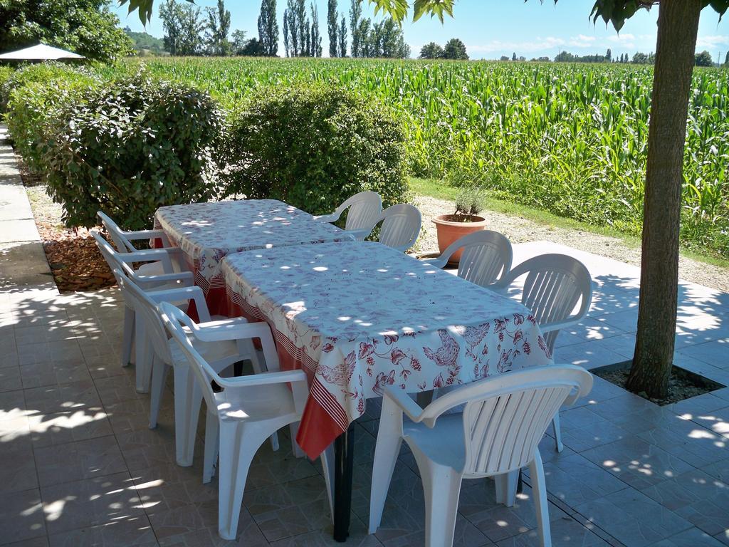 Gite 1, Domaine Logis Gascogne Saint-Justin  객실 사진